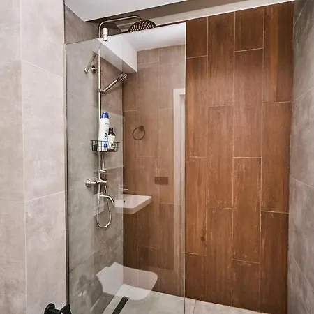 Alecu Heights Apartment